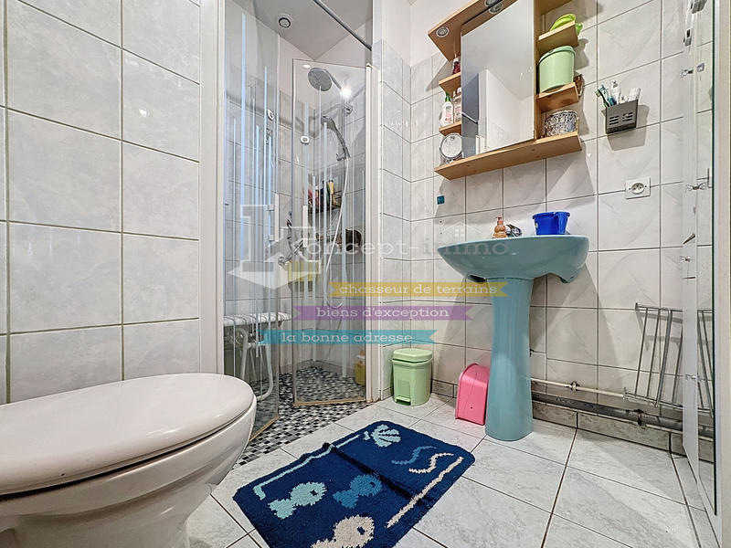 Maison - 128 m² - 7 pièces