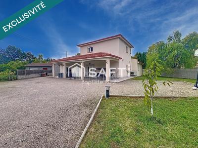 Maison - 162 m² - 5 pièces