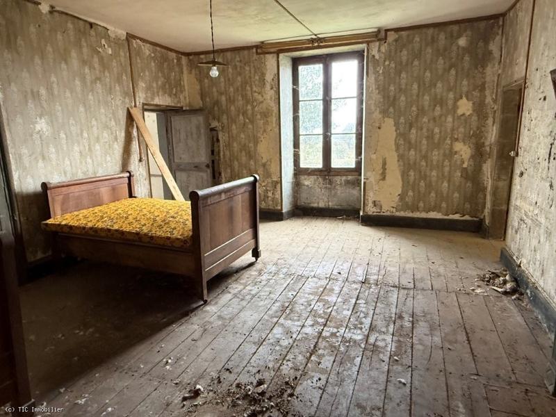 Maison - 253 m² - 8 pièces