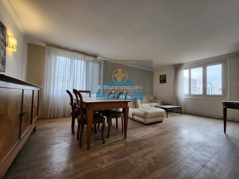 Appartement - 80 m² - 4 pièces