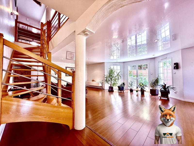 Appartement - 179 m² - 5 pièces