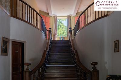 Maison de maîtres - 409 m² - 13 pièces