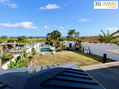 Maison - 140 m² - 8 pièces