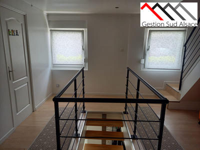 Maison - 250 m² - 6 pièces