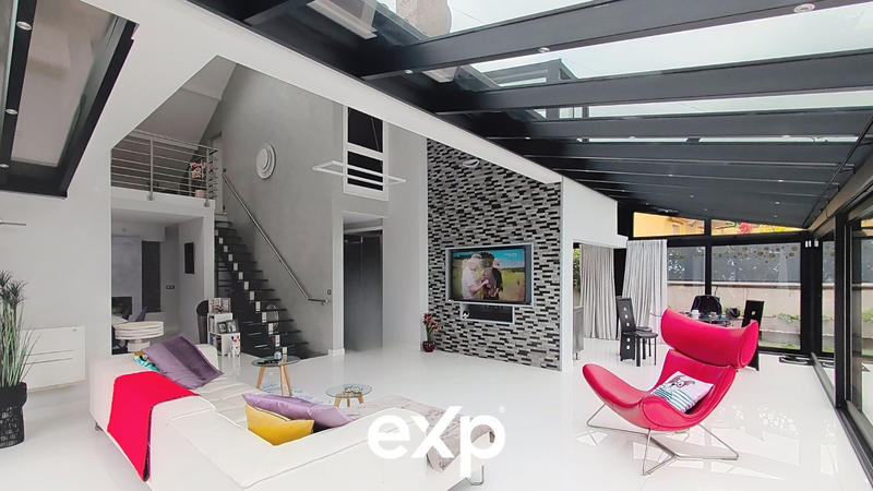 Maison - 165 m² - 5 pièces