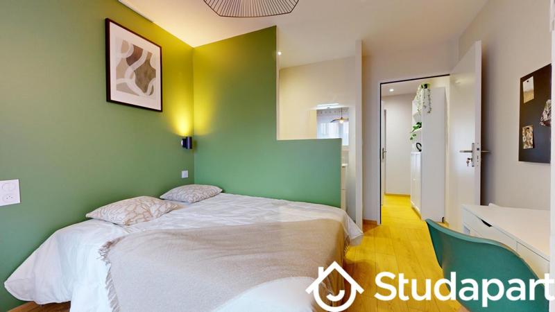 Chambre - 9 m² - 1 pièce