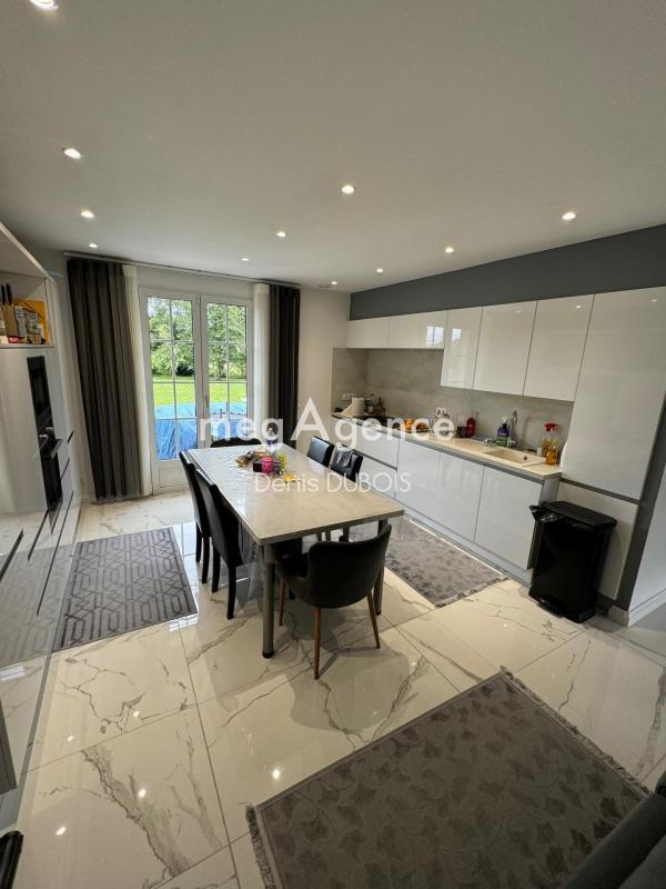 Maison - 146 m² - 7 pièces