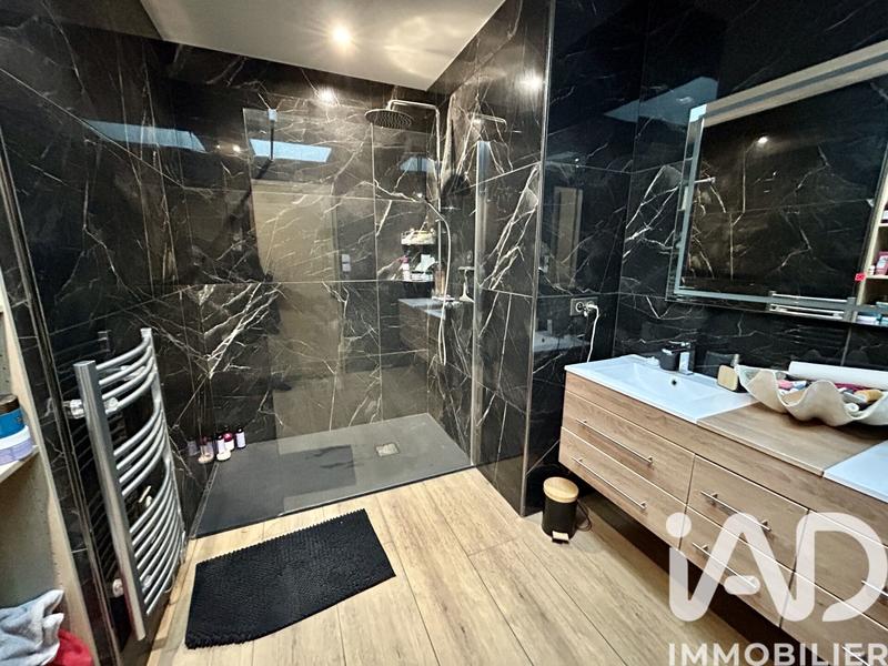 Maison de maîtres - 110 m² - 4 pièces