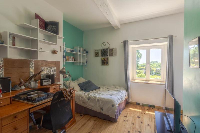 Maison en pierre - 300 m² - 11 pièces