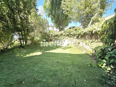 Maison - 96 m² - 6 pièces