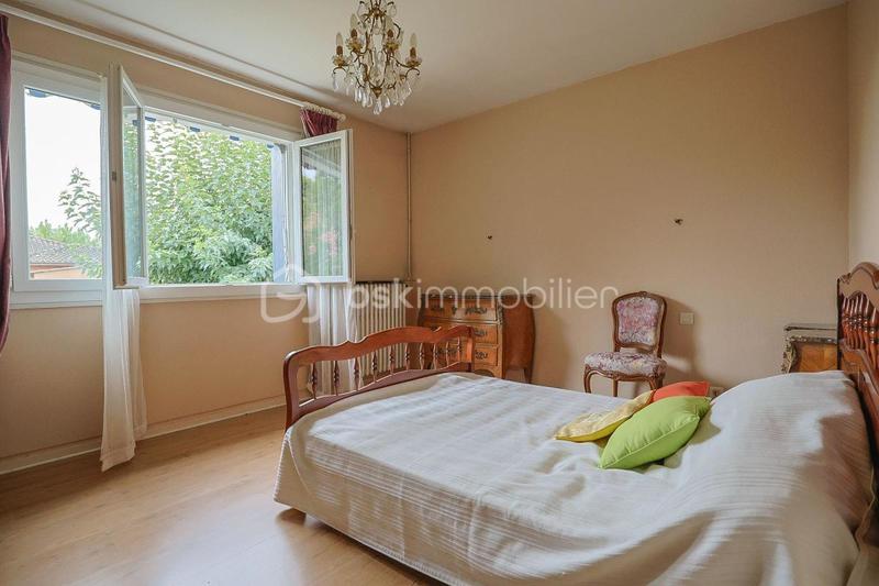 Maison - 97 m² - 3 pièces