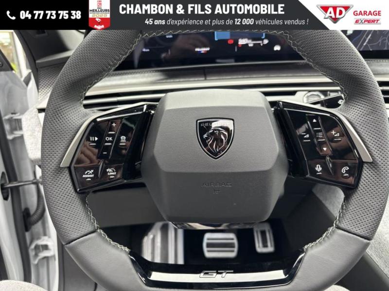 Peugeot 3008 Hybrid 145 e-Dcs6 Gt + toit ouvrant + caméra 360