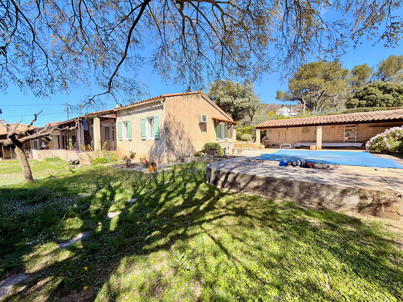 Maison - 171 m² - 6 pièces