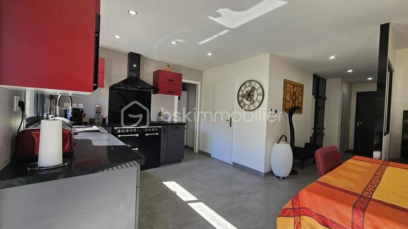 Maison - 85 m² - 4 pièces