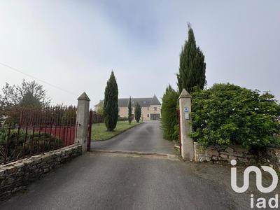 Maison - 203 m² - 6 pièces