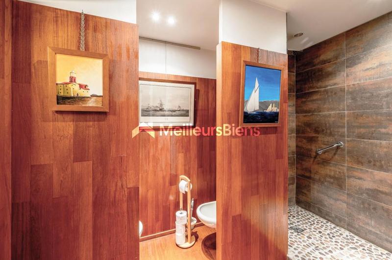 Appartement - 117 m² - 5 pièces