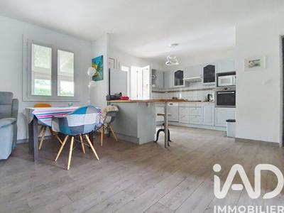 Maison - 77 m² - 3 pièces