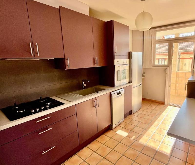 Appartement - 70 m² - 3 pièces