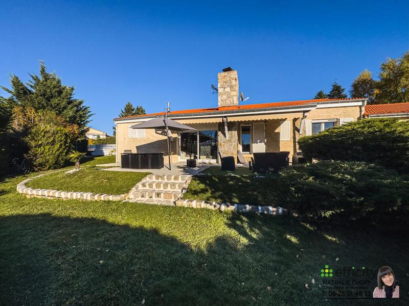 Maison - 162 m² - 6 pièces