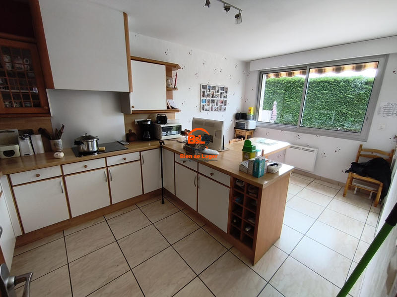 Villa - 196 m² - 8 pièces