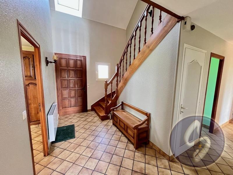 Maison - 177 m² - 6 pièces