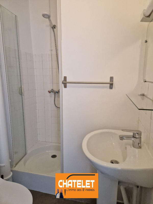 Appartement - 16 m² - 1 pièce