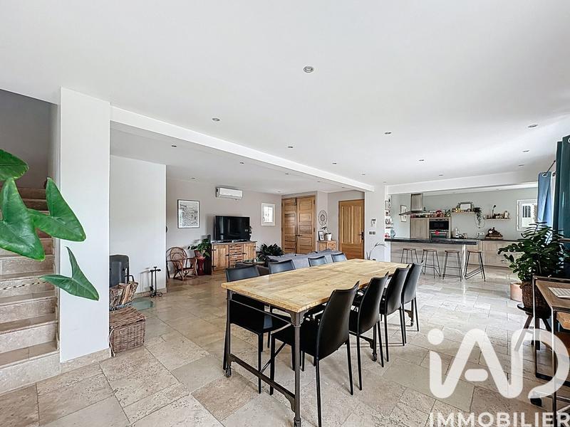 Maison - 135 m² - 5 pièces