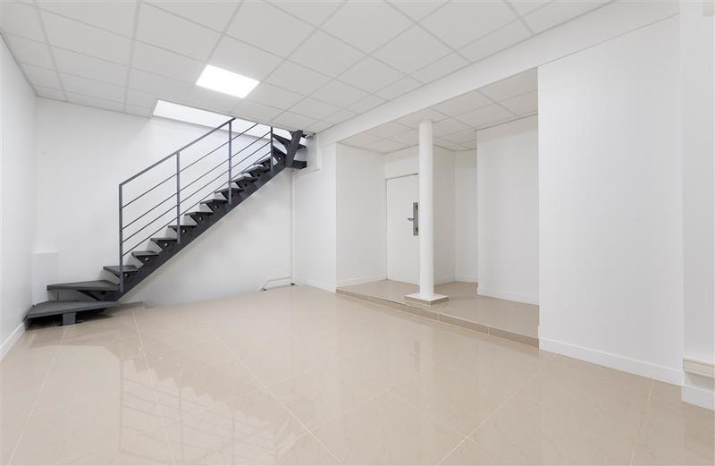 Local commercial - 102 m²