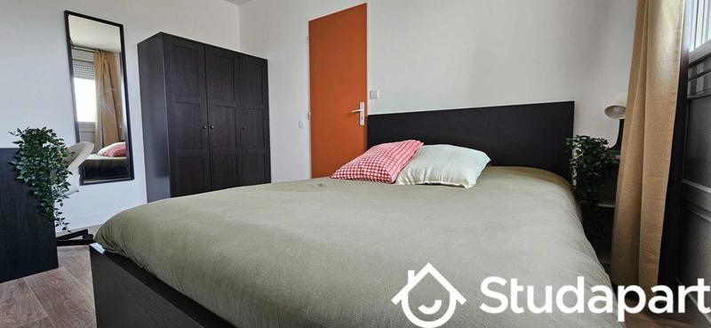 Appartement - 116 m² - 1 pièce