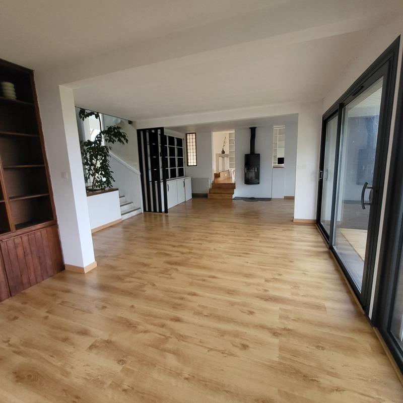 Maison - 140 m² - 6 pièces