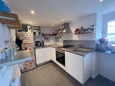 Maison - 60 m² - 3 pièces