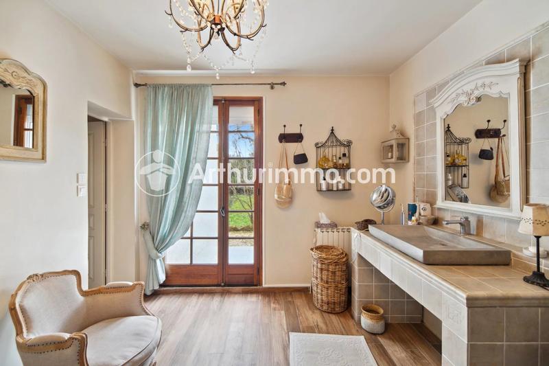 Maison - 112 m² - 3 pièces