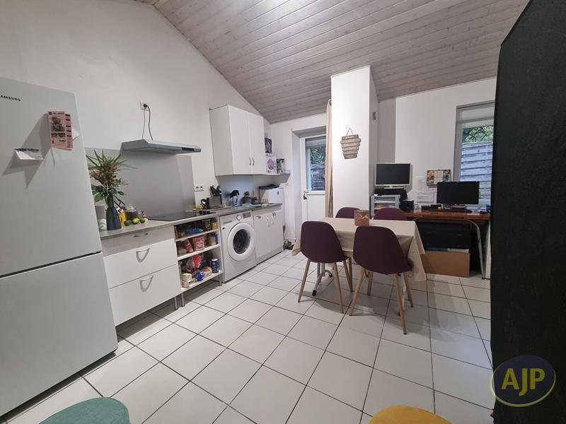 Maison - 25 m² - 1 pièce
