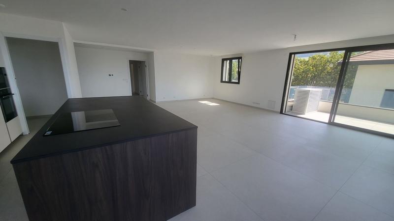 Appartement - 164 m² - 5 pièces