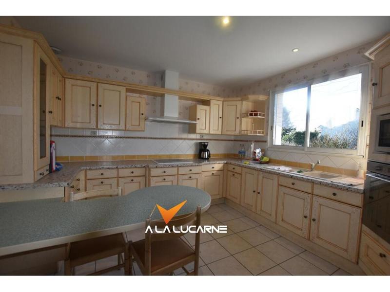 Maison - 122 m² - 4 pièces