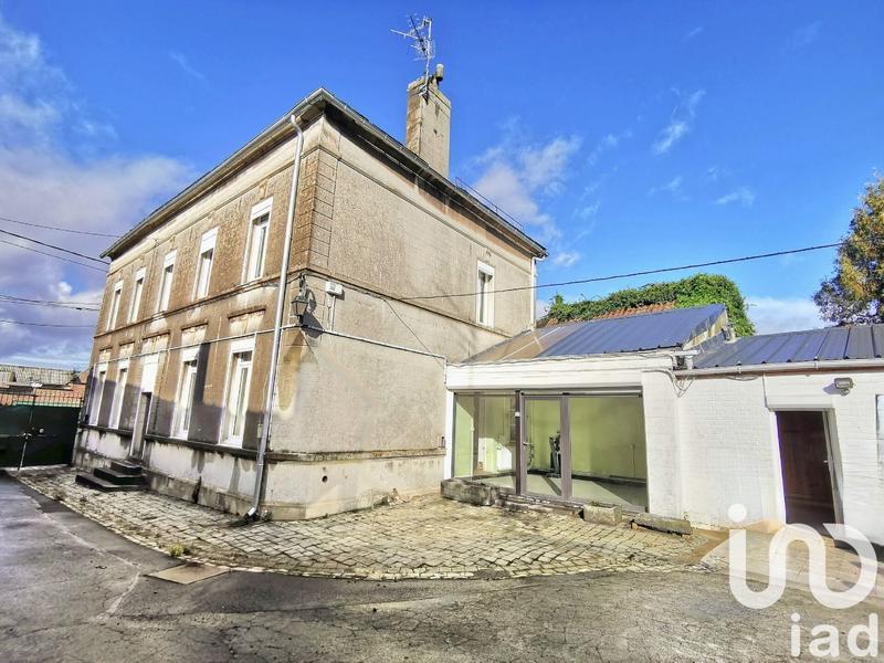 Maison - 220 m² - 7 pièces