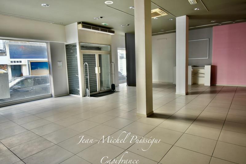 Local commercial - 500 m² - 3 pièces
