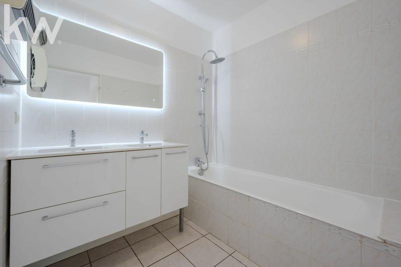 Appartement - 72 m² - 3 pièces