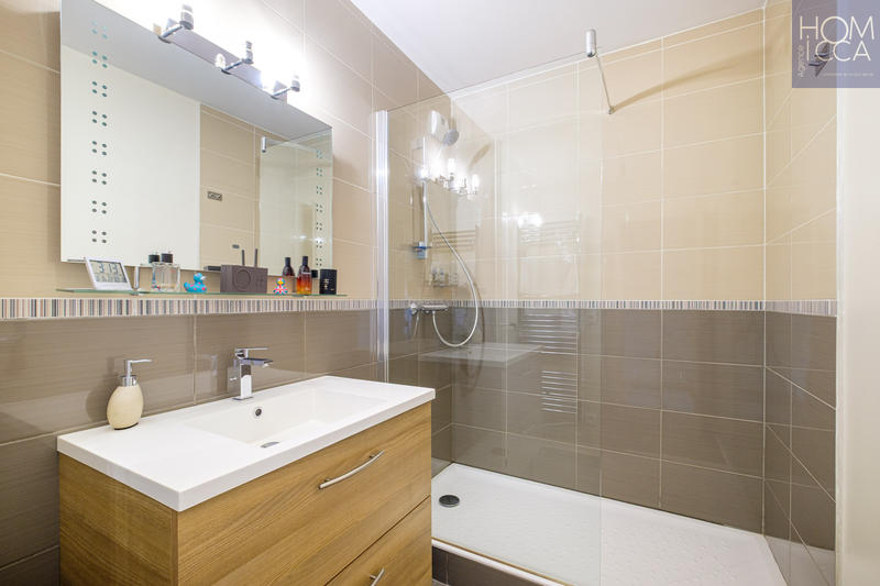 Appartement - 92 m² - 4 pièces