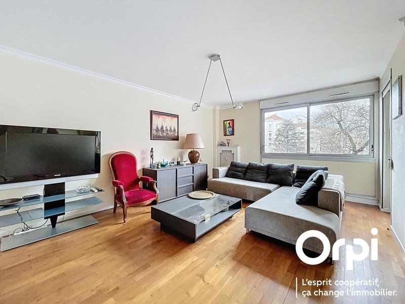 Appartement - 108 m² - 4 pièces