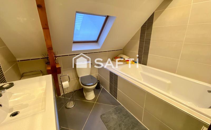 Maison - 123 m² - 7 pièces
