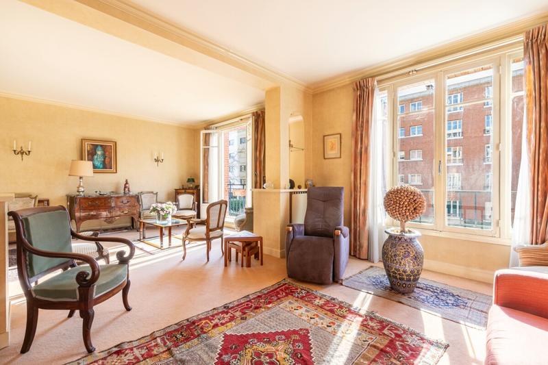 Appartement - 133 m² - 7 pièces