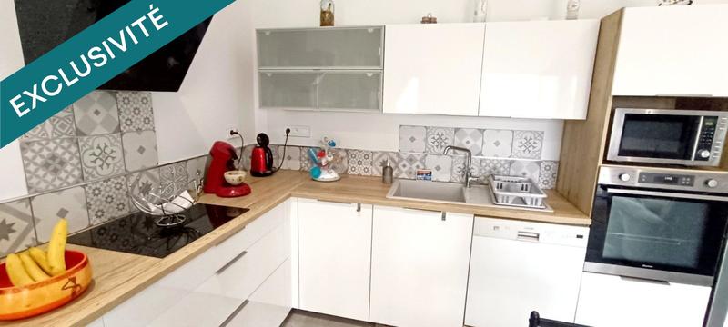 Maison - 94 m² - 4 pièces