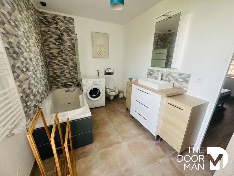 Maison en pierre - 144 m² - 4 pièces