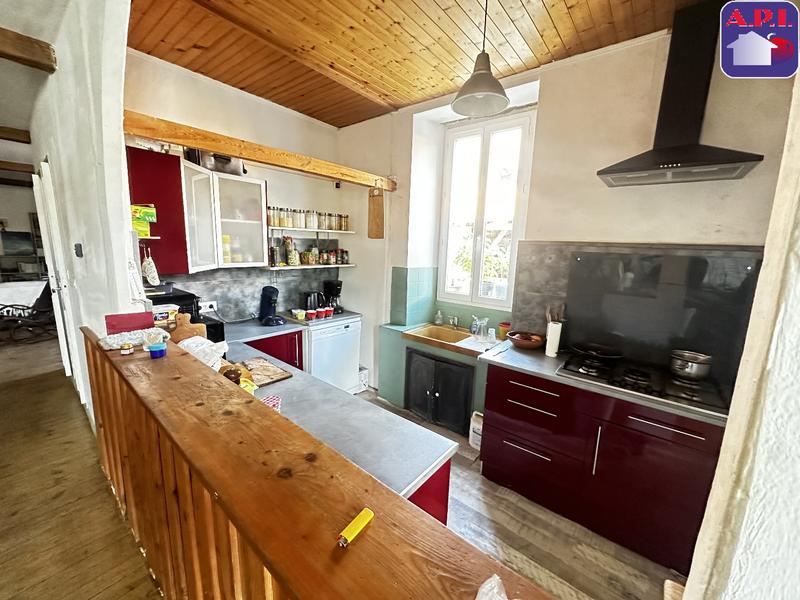 Maison - 143 m² - 5 pièces