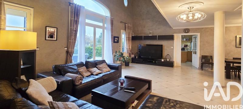 Maison - 189 m² - 7 pièces