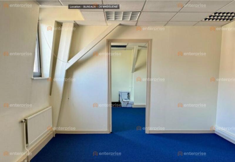 Bureau - 232 m²