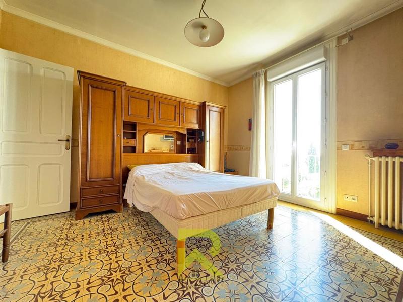 Maison - 121 m² - 5 pièces