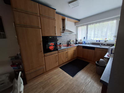 Maison - 111 m² - 6 pièces