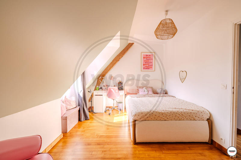 Maison de ville - 148 m² - 5 pièces